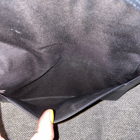 Coach Clutch - Picture 4 of 6